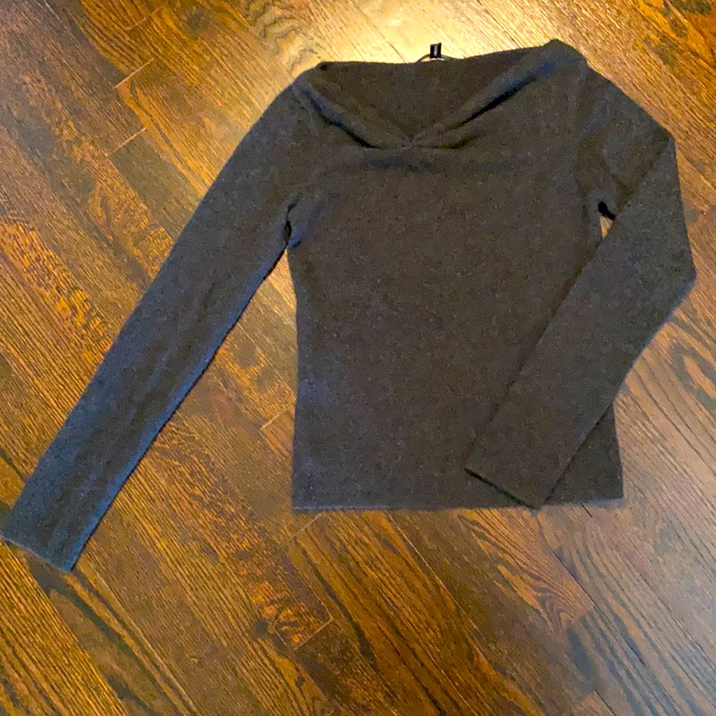 Elie Tahari Cashmere Sweater
